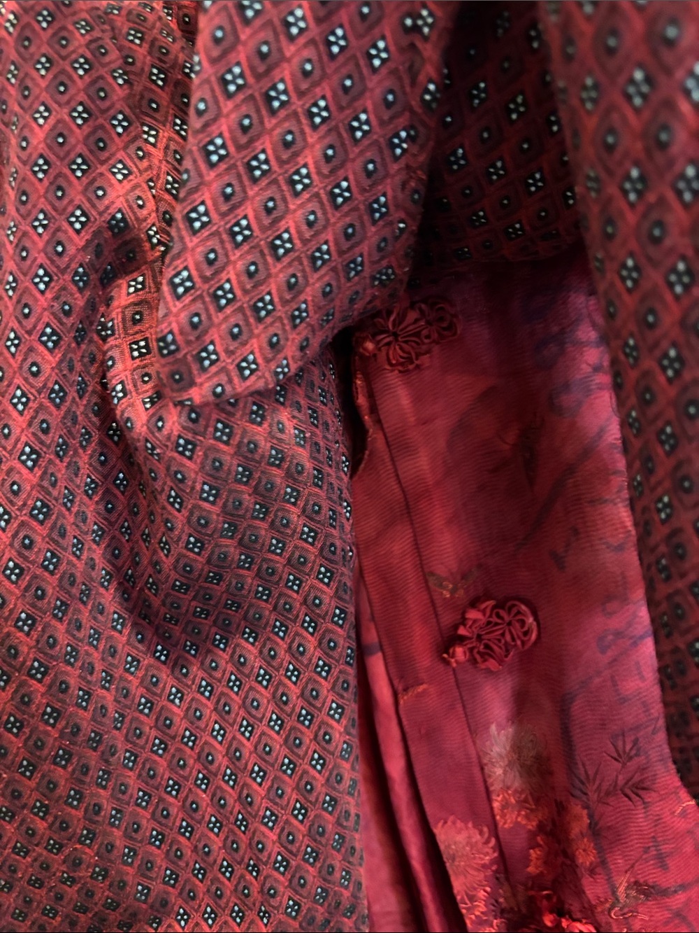 Ann Taylor Red Patterned Ankle Cropped Pants - Picture 8 of 10